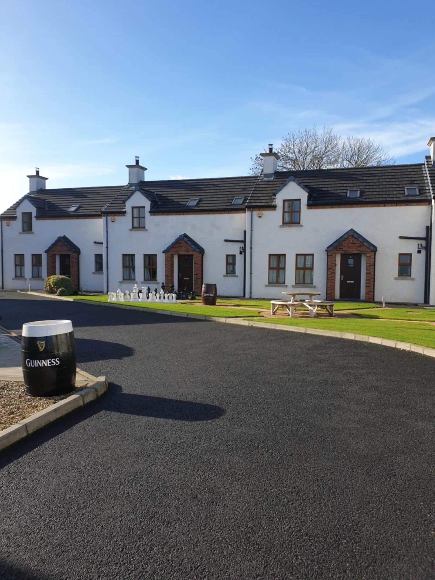 Ulster Cottages Bushmills Exterior foto